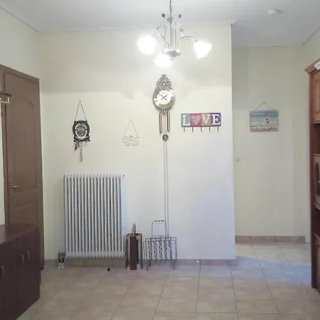 Cozy Near Corfu Town And Airport Appartement Alepou